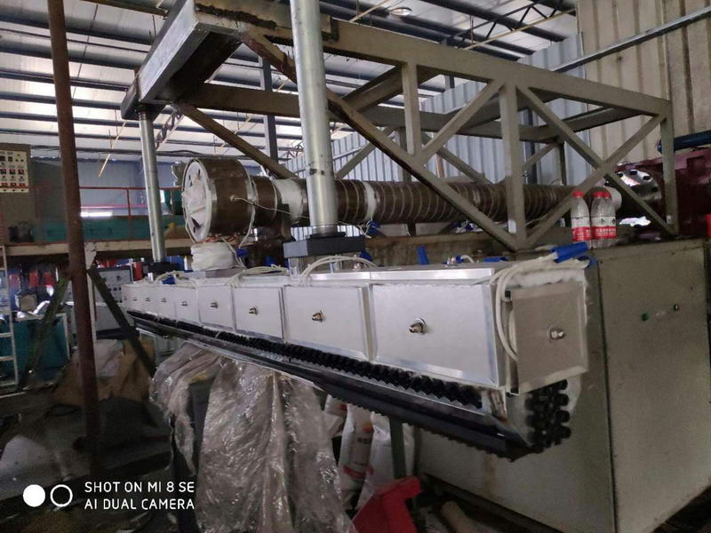 氣泡膜機電磁加熱